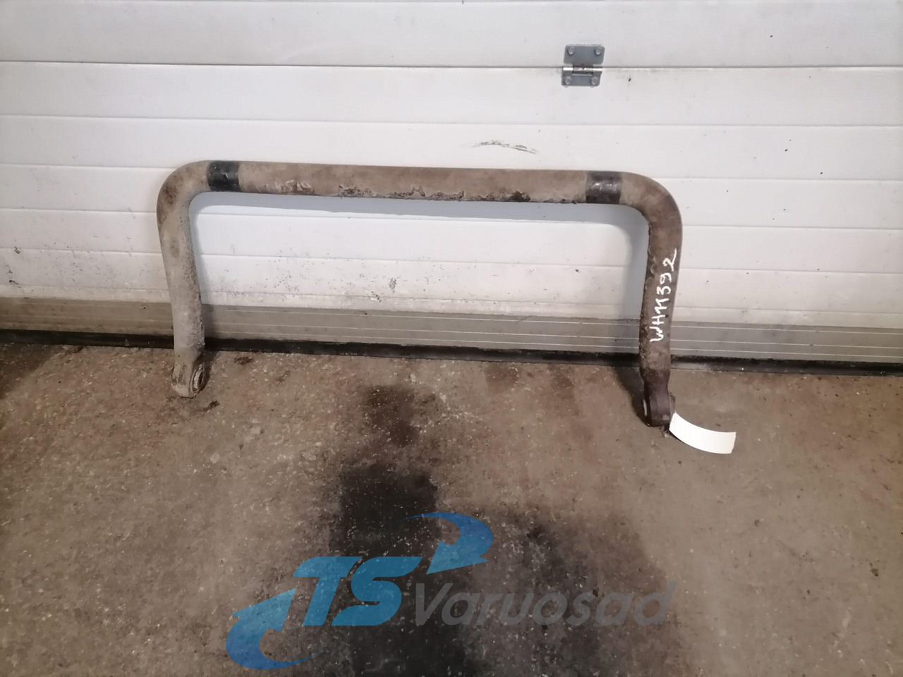 MAN Anti-roll bar 81437156116 - Barra estabilizadora de Caminhão: foto 1 MAN Anti-roll bar 81437156116 - Barra estabilizadora de Caminhão: foto 1
