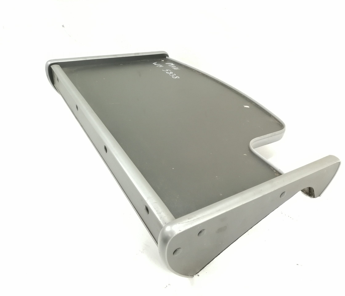 MAN Armatuurlaua pealne lisalaud - Peça universal de Caminhão: foto 3 MAN Armatuurlaua pealne lisalaud - Peça universal de Caminhão: foto 3