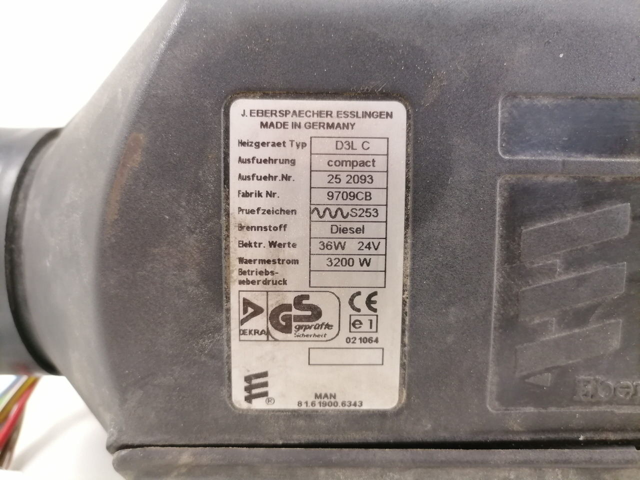 MAN Auxiliary heater 81619006343 - Aquecimento/ Ventilação de Caminhão: foto 4 MAN Auxiliary heater 81619006343 - Aquecimento/ Ventilação de Caminhão: foto 4