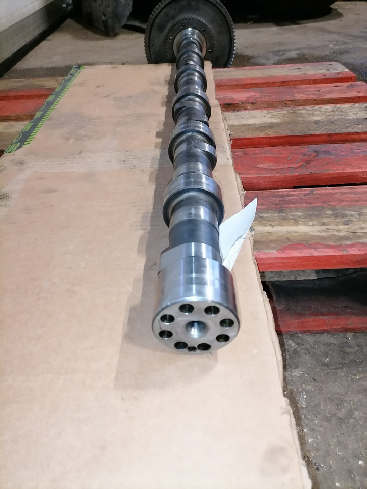 MAN Camshaft 51044006016 - Árvore de cames de Caminhão: foto 4 MAN Camshaft 51044006016 - Árvore de cames de Caminhão: foto 4