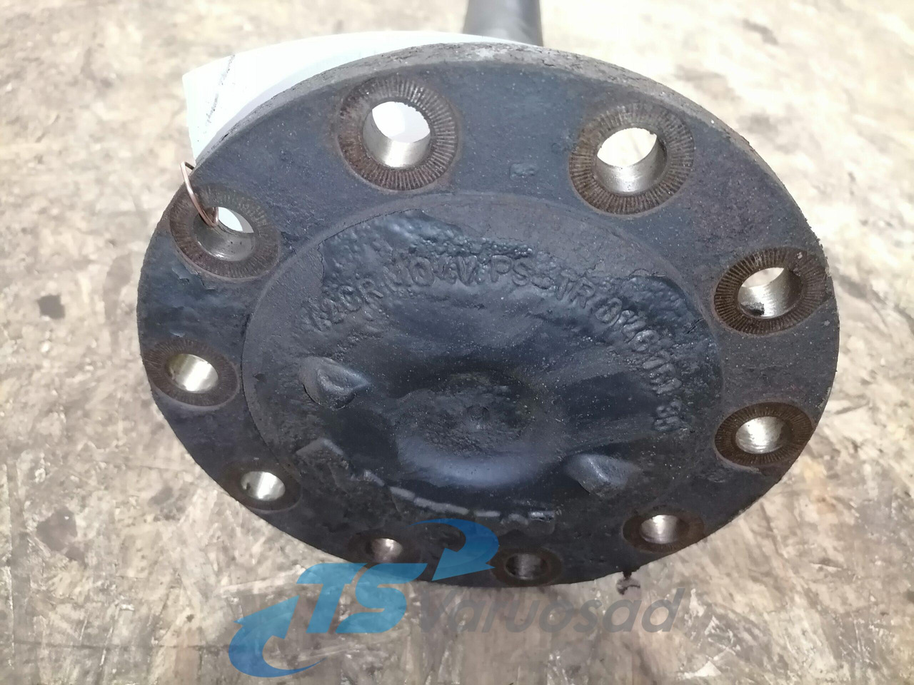 MAN Drive shaft 81355020146 - Eixo cardan de Caminhão: foto 4 MAN Drive shaft 81355020146 - Eixo cardan de Caminhão: foto 4