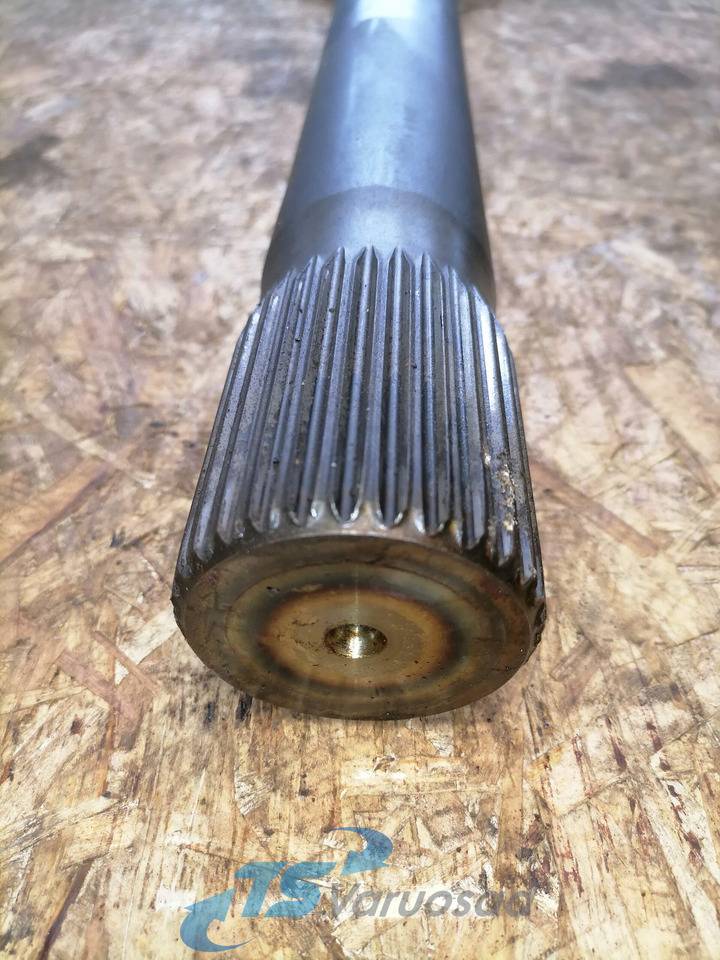 MAN Drive shaft 81355020146 - Eixo cardan de Caminhão: foto 3 MAN Drive shaft 81355020146 - Eixo cardan de Caminhão: foto 3