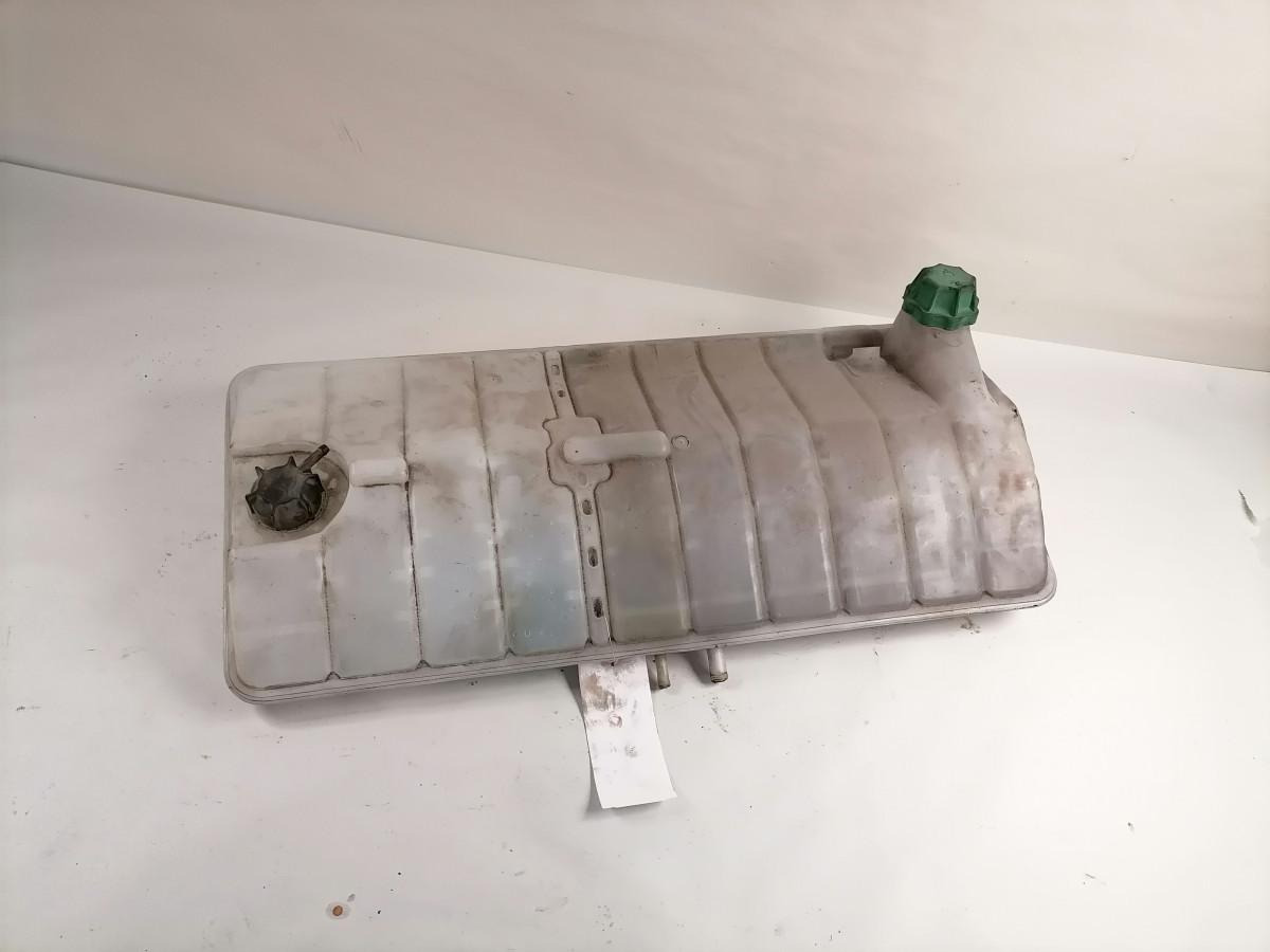 MAN Expansion tank 81061026203 - Peça universal de Caminhão: foto 2 MAN Expansion tank 81061026203 - Peça universal de Caminhão: foto 2