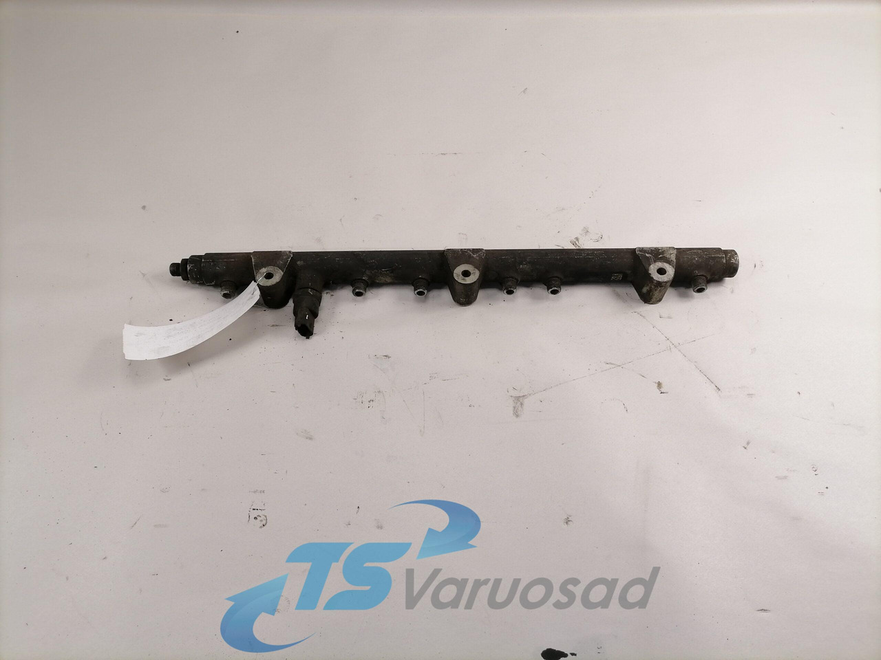 MAN Fuel collector 51103116058 - Fornecimento de combustível de Caminhão: foto 1 MAN Fuel collector 51103116058 - Fornecimento de combustível de Caminhão: foto 1