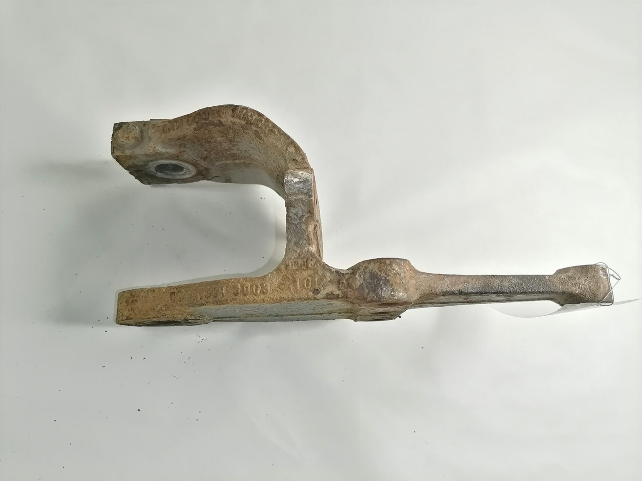 MAN Leaf spring bracket 85413013003 - Suspensão de Caminhão: foto 3 MAN Leaf spring bracket 85413013003 - Suspensão de Caminhão: foto 3