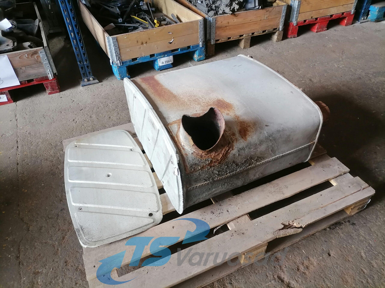 MAN Muffler 81151010346 - Silenciador de Caminhão: foto 3 MAN Muffler 81151010346 - Silenciador de Caminhão: foto 3