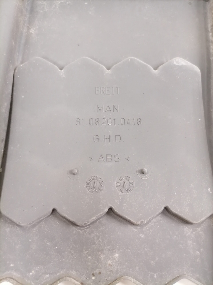 MAN Õhuvõtu rest 81082010418 - Sistema de admissão de ar de Caminhão: foto 3 MAN Õhuvõtu rest 81082010418 - Sistema de admissão de ar de Caminhão: foto 3