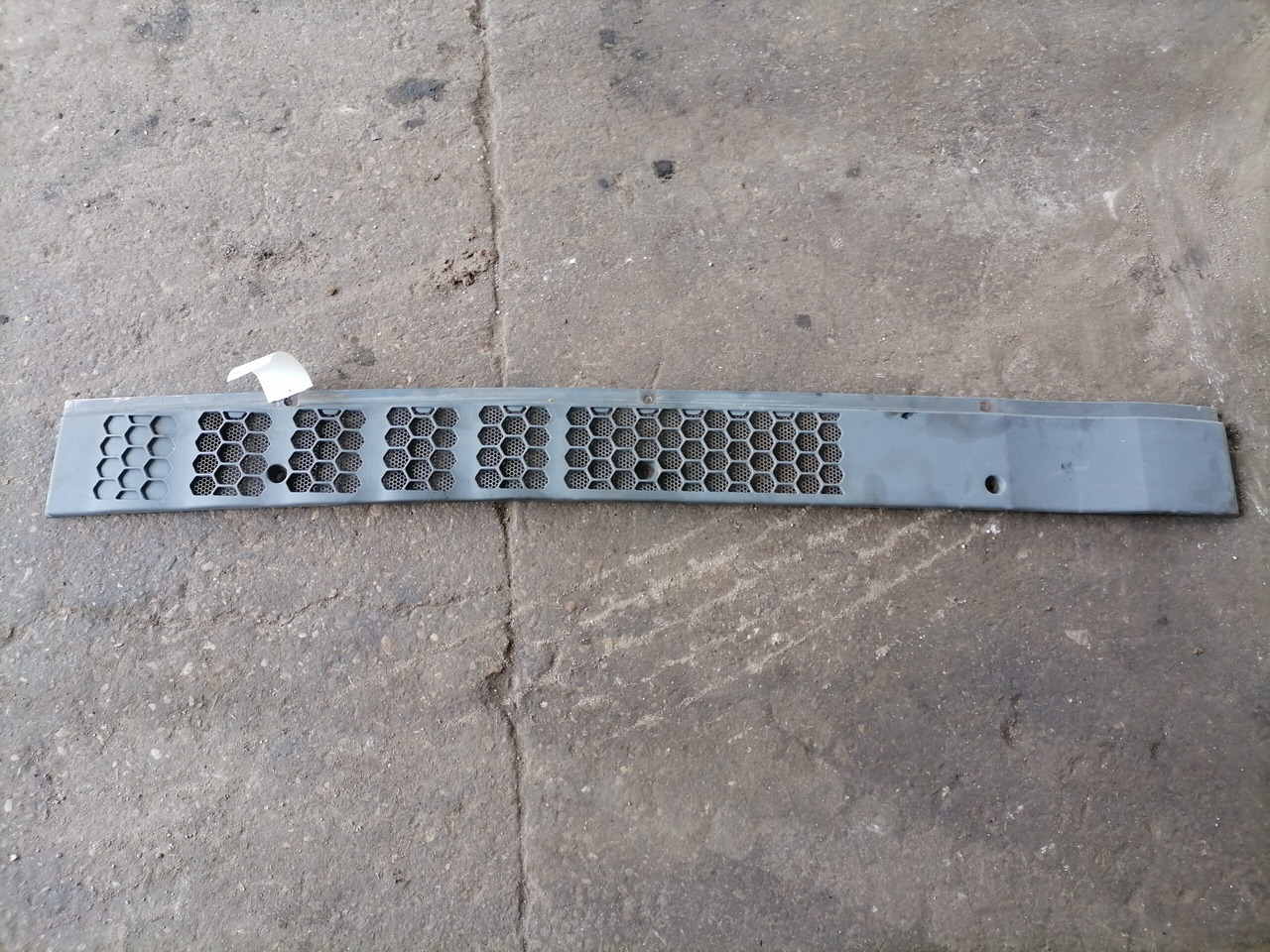 MAN Õhuvõtu rest 81082012576 - Sistema de admissão de ar de Caminhão: foto 2 MAN Õhuvõtu rest 81082012576 - Sistema de admissão de ar de Caminhão: foto 2