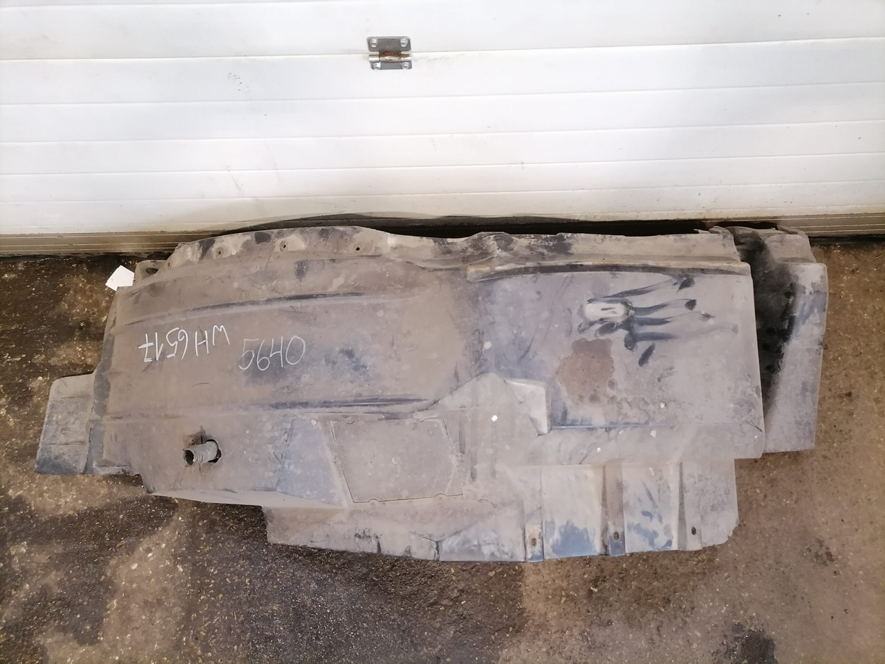 MAN Poritiib 81612300210 - Peça universal de Caminhão: foto 2 MAN Poritiib 81612300210 - Peça universal de Caminhão: foto 2