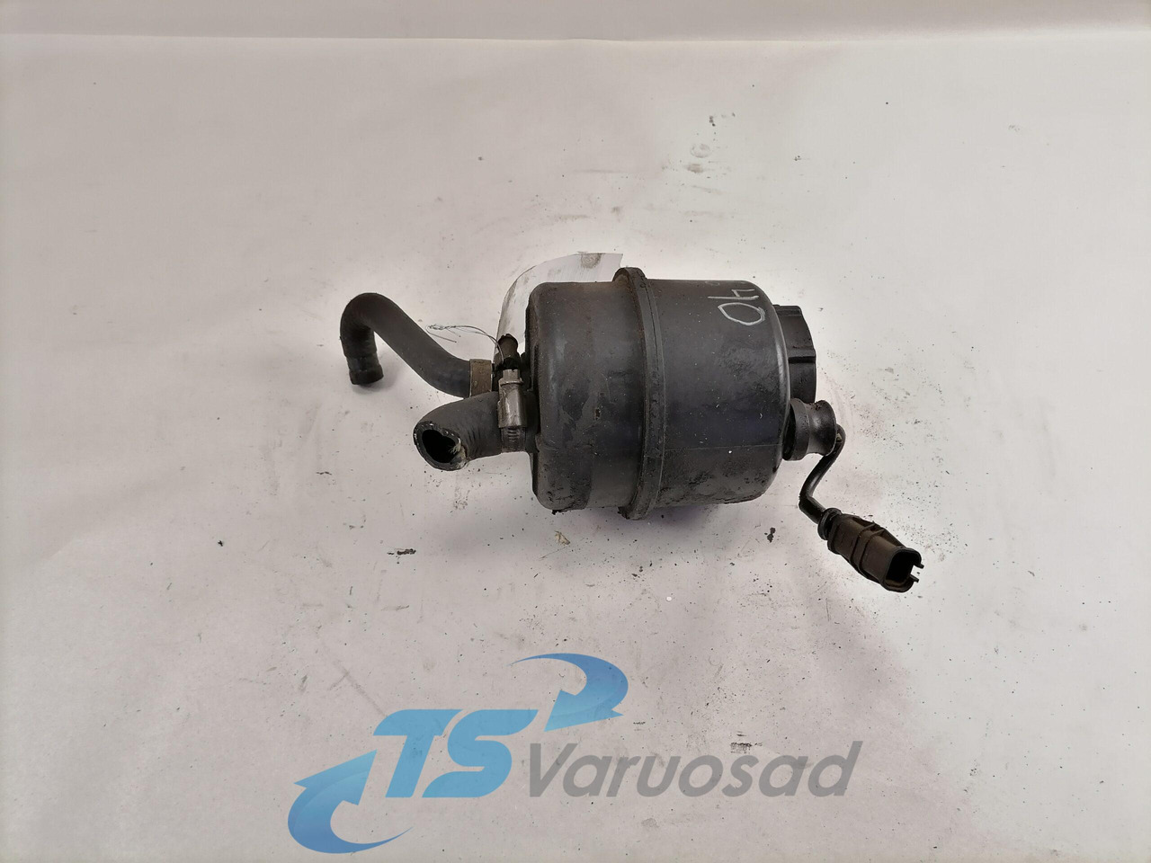 MAN Roolisüsteemi õlimahuti 81473016054 - Mangueira de direção de Caminhão: foto 1 MAN Roolisüsteemi õlimahuti 81473016054 - Mangueira de direção de Caminhão: foto 1