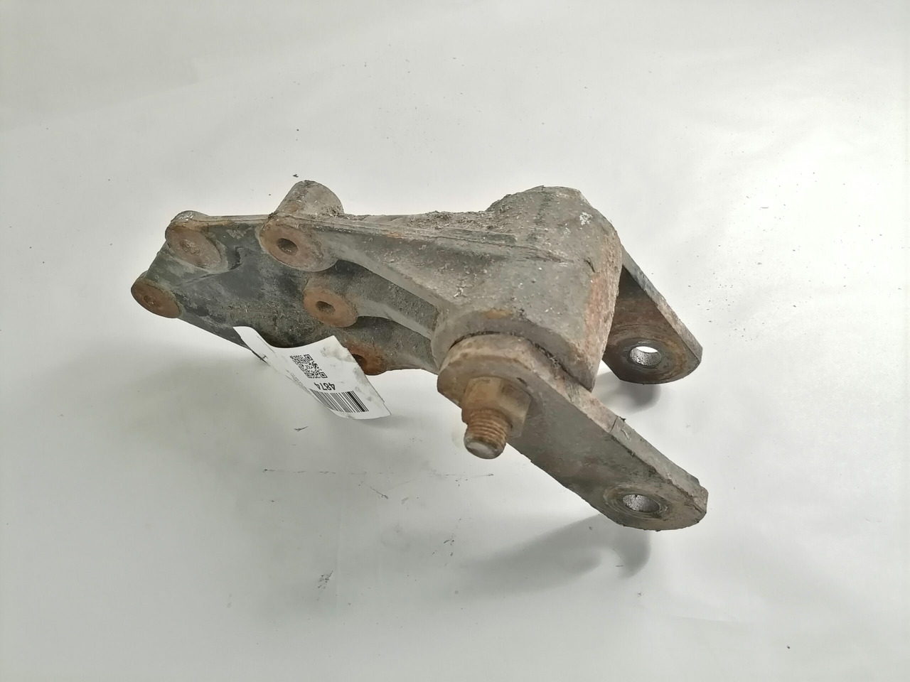 MAN Spring shackle 8141301029801 - Suspensão de Caminhão: foto 3 MAN Spring shackle 8141301029801 - Suspensão de Caminhão: foto 3