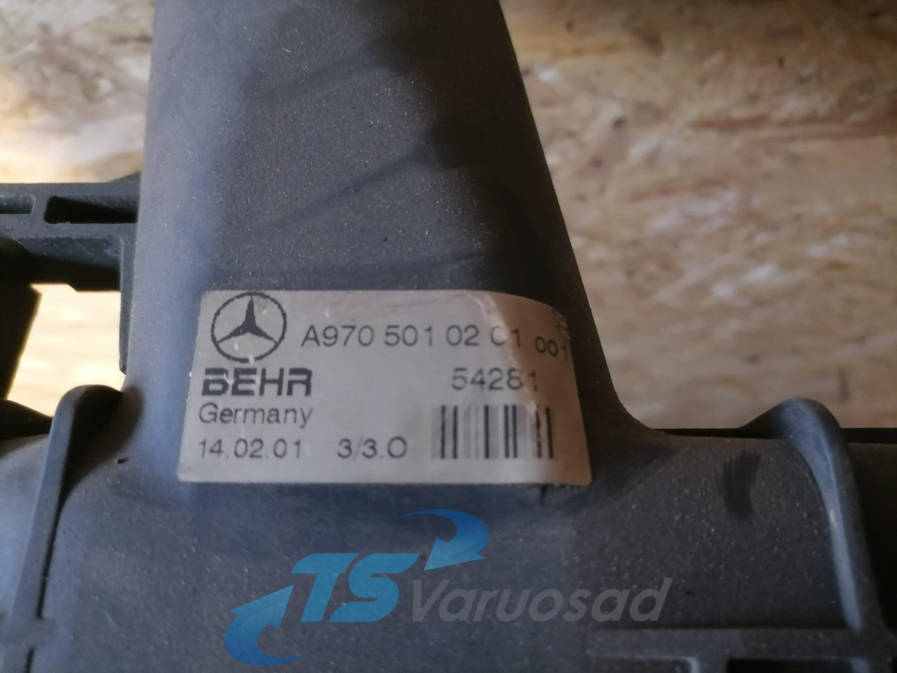 MB Intercooler radiator A9705000604 - Intercooler de Caminhão: foto 3 MB Intercooler radiator A9705000604 - Intercooler de Caminhão: foto 3