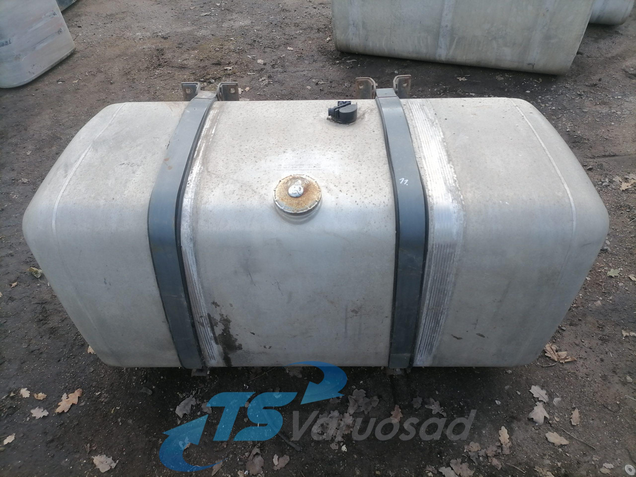 MB Kütusepaak 650L A9344700001 - Tanque de combustível de Caminhão: foto 1 MB Kütusepaak 650L A9344700001 - Tanque de combustível de Caminhão: foto 1