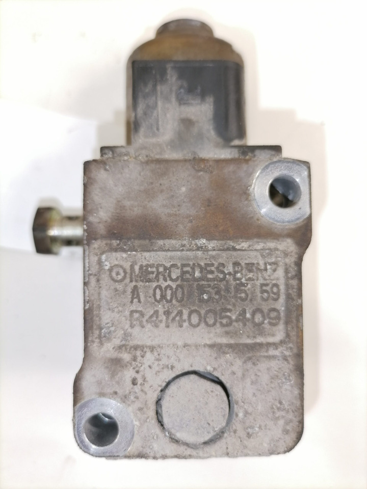 Mercedes-Benz Õhuregulaator A0001531559 - Turbocompressor de Caminhão: foto 4 Mercedes-Benz Õhuregulaator A0001531559 - Turbocompressor de Caminhão: foto 4