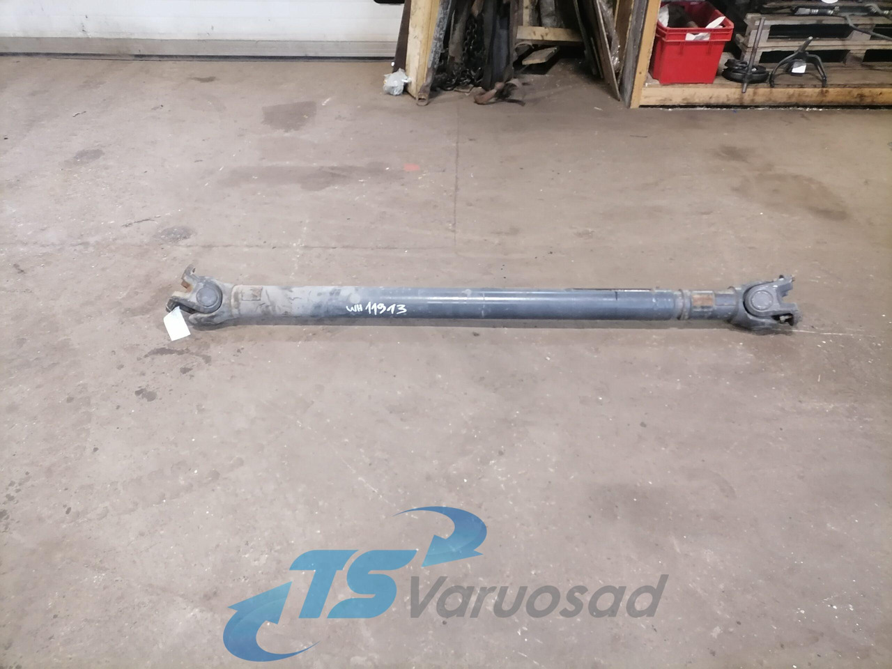Mercedes-Benz Propeller shaft A6574103402 - Veio de transmissão de Caminhão: foto 1 Mercedes-Benz Propeller shaft A6574103402 - Veio de transmissão de Caminhão: foto 1