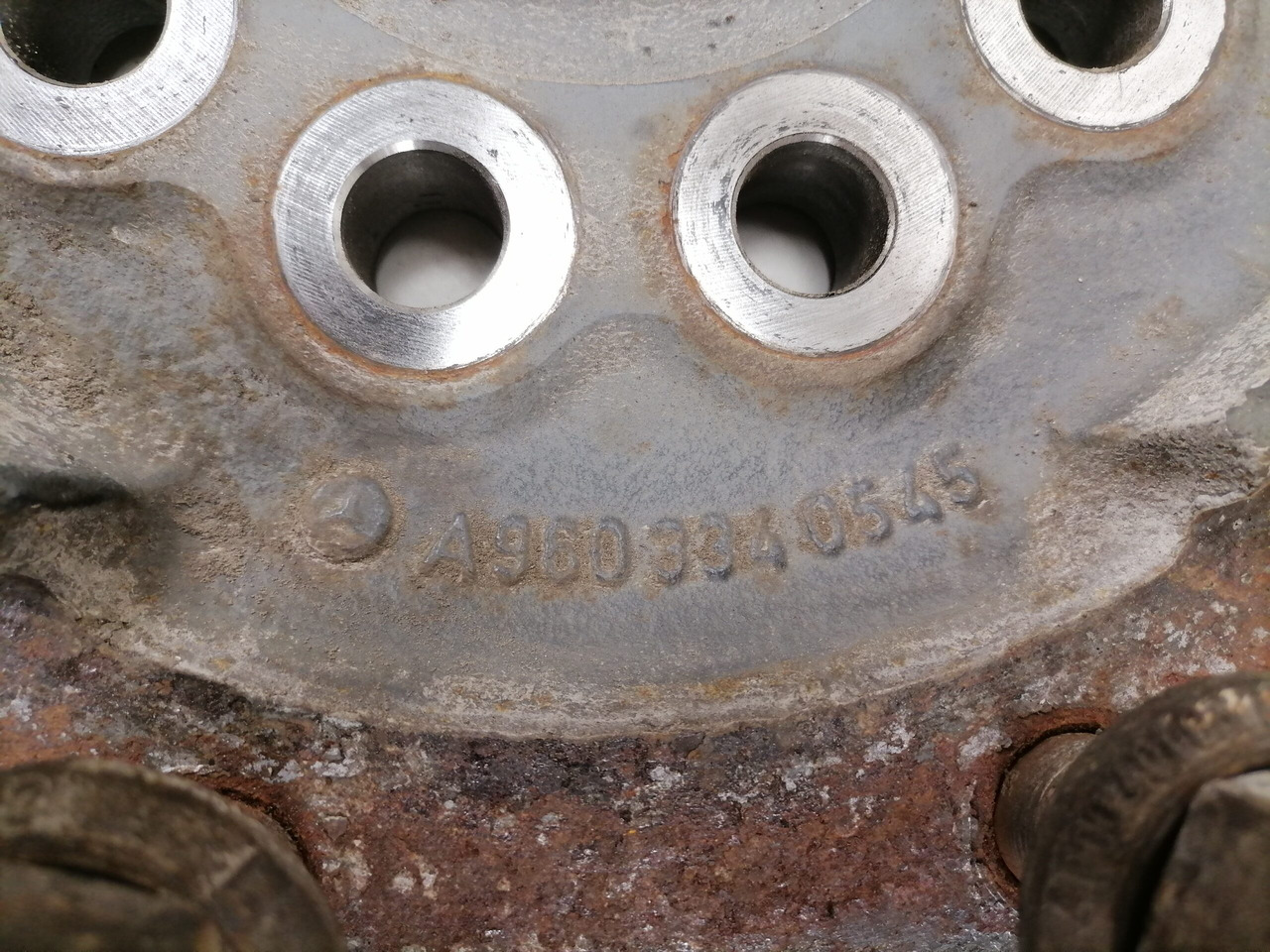 Mercedes-Benz Rattarummu flants, esisild A9603340545 - Cubo de roda de Caminhão: foto 3 Mercedes-Benz Rattarummu flants, esisild A9603340545 - Cubo de roda de Caminhão: foto 3