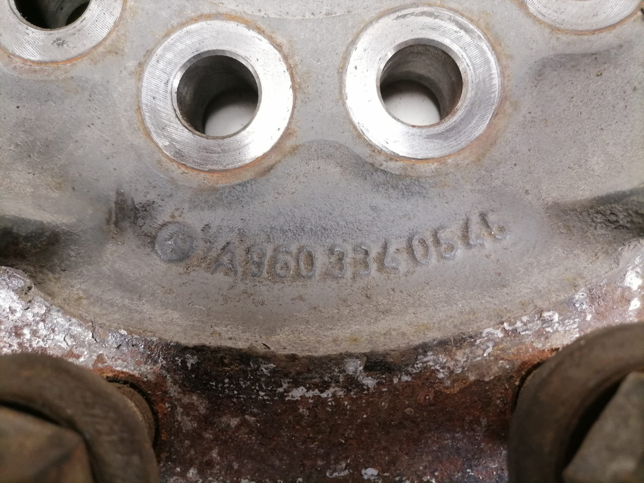 Mercedes-Benz Rattarummu flants, esisild A9603340545 - Cubo de roda de Caminhão: foto 4 Mercedes-Benz Rattarummu flants, esisild A9603340545 - Cubo de roda de Caminhão: foto 4