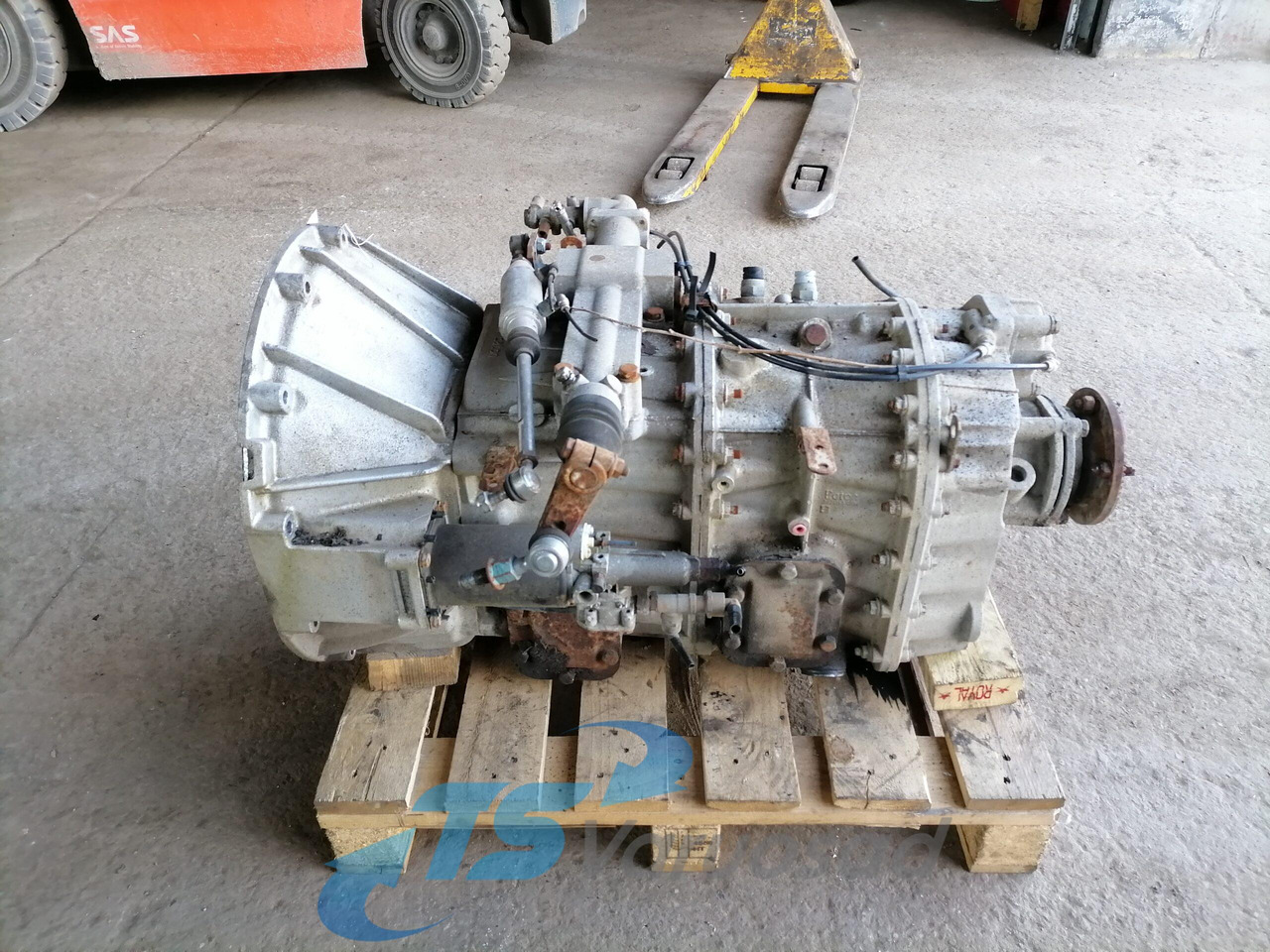 Renault Käigukast Y06365 - Caixas de velocidade e peças de Caminhão: foto 2 Renault Käigukast Y06365 - Caixas de velocidade e peças de Caminhão: foto 2