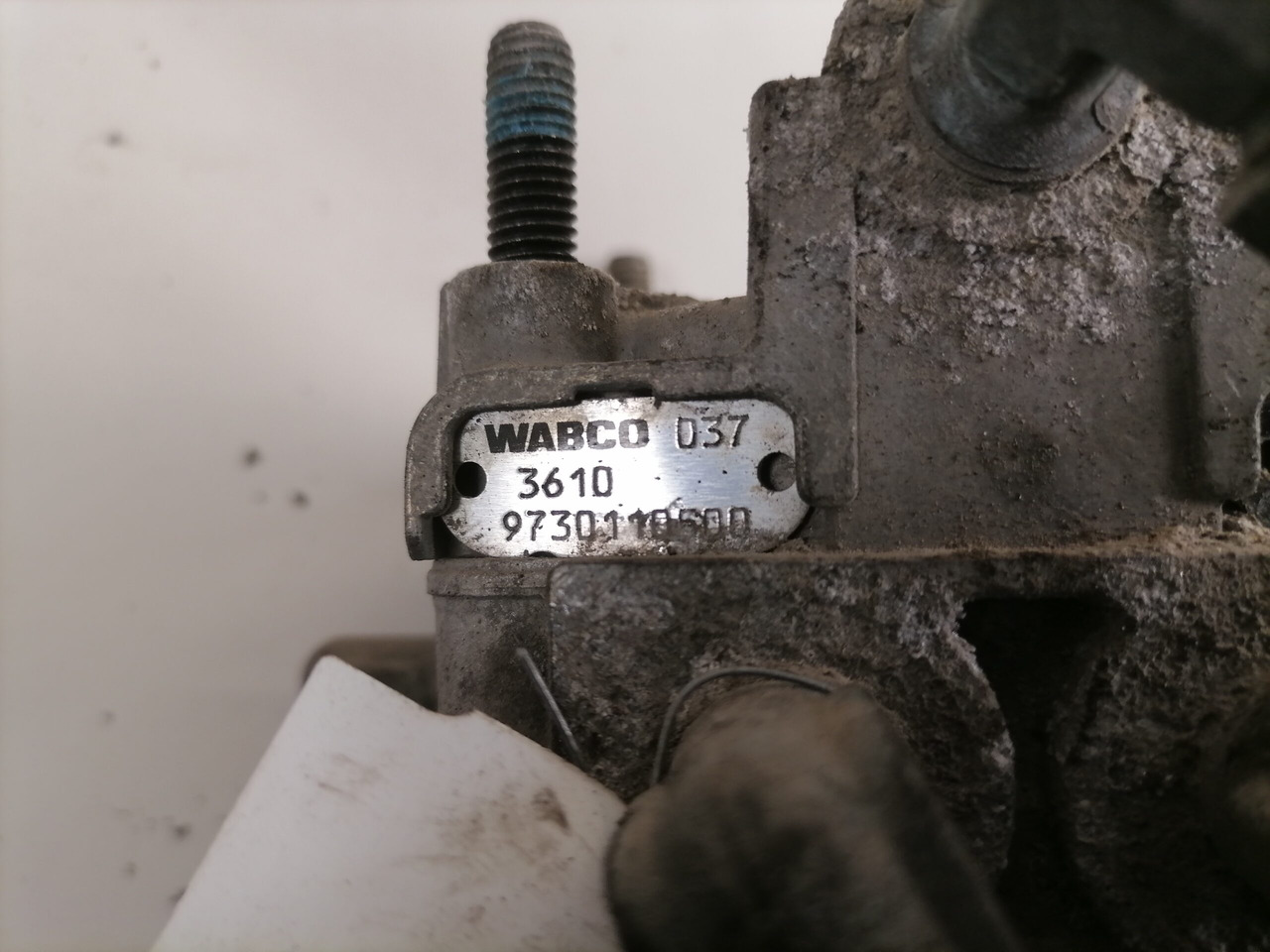 Scania Air pressure control valve 1425183 - Válvula de freio de Caminhão: foto 3 Scania Air pressure control valve 1425183 - Válvula de freio de Caminhão: foto 3