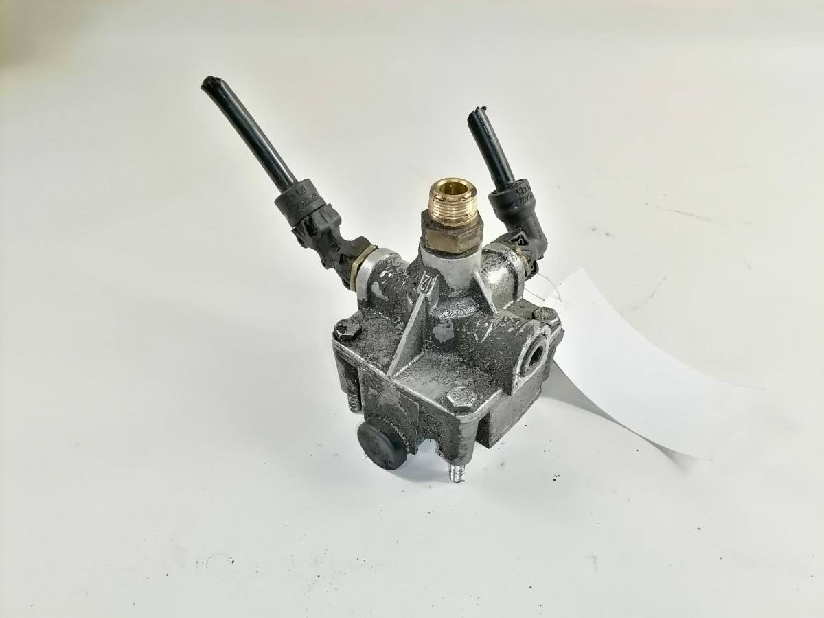 Scania Air pressure control valve 2038219 - Válvula de freio de Caminhão: foto 2 Scania Air pressure control valve 2038219 - Válvula de freio de Caminhão: foto 2