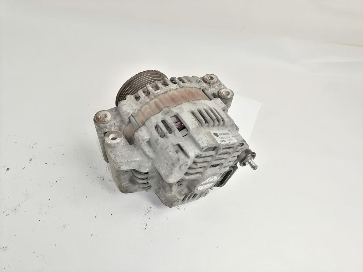 Scania Alternator 1884268 - Alternador de Caminhão: foto 4 Scania Alternator 1884268 - Alternador de Caminhão: foto 4