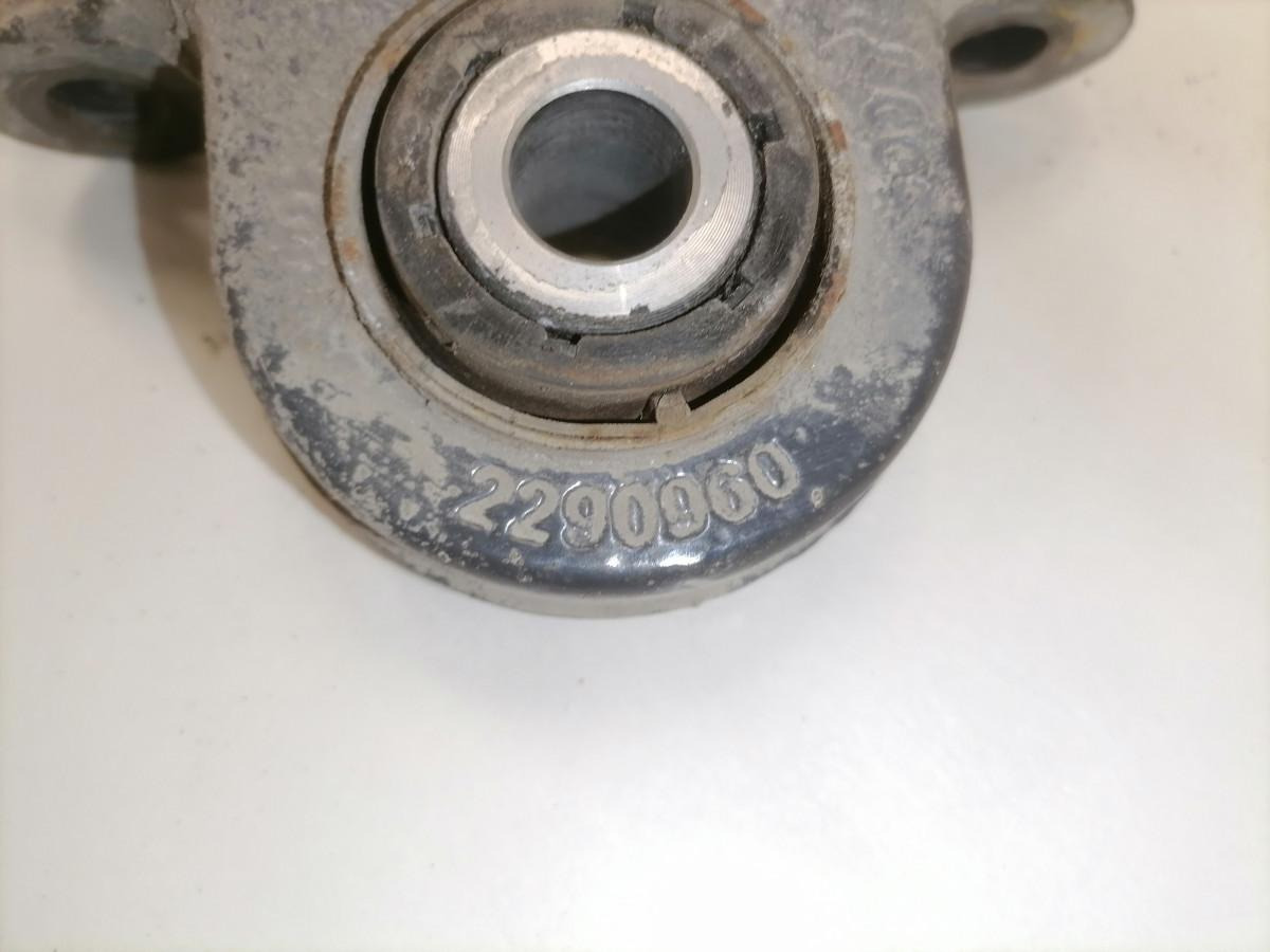 Scania Anti roll bar bracket 2290960 - Barra estabilizadora de Caminhão: foto 5 Scania Anti roll bar bracket 2290960 - Barra estabilizadora de Caminhão: foto 5