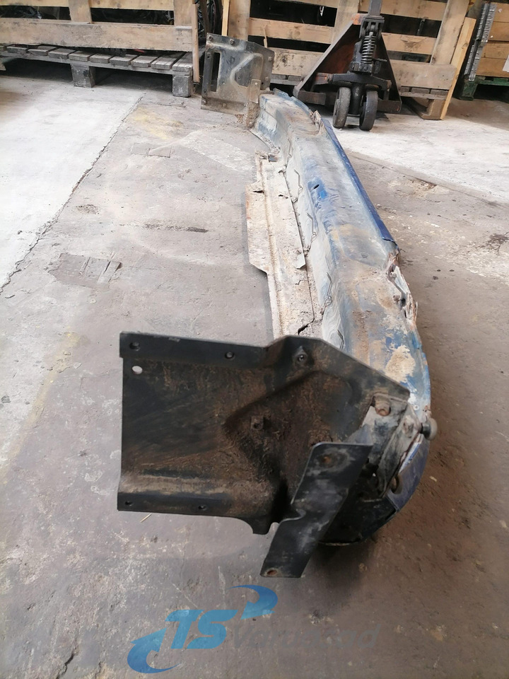 Scania Bumper 1731206 - Para-choque de Caminhão: foto 4 Scania Bumper 1731206 - Para-choque de Caminhão: foto 4