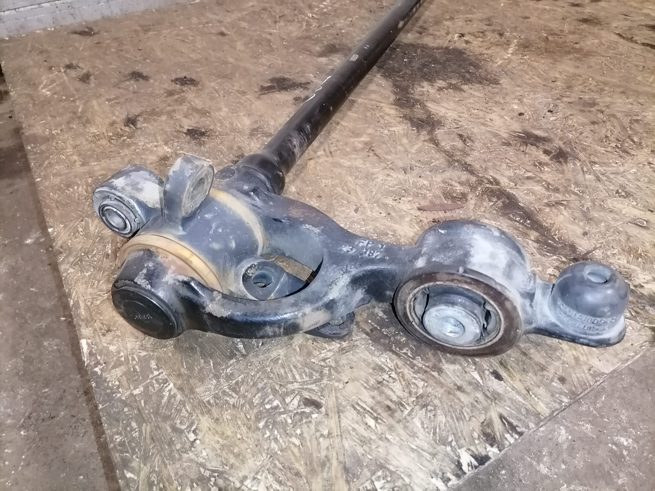 Scania Cab anti-roll bar 1788227 - Suspensão da cabina de Caminhão: foto 5 Scania Cab anti-roll bar 1788227 - Suspensão da cabina de Caminhão: foto 5