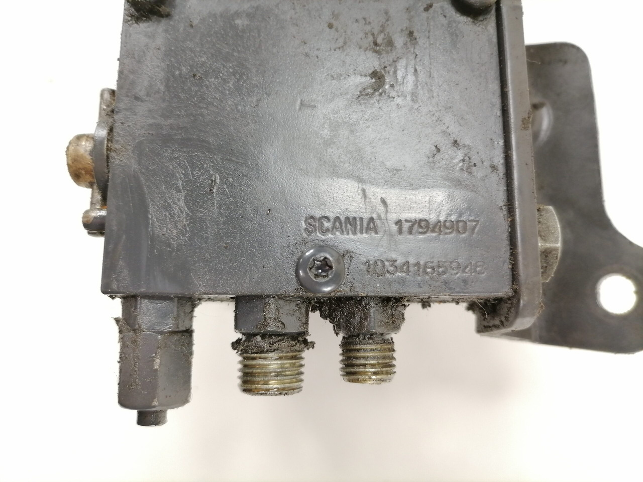 Scania Cab tilting pump 1794907 - Suspensão da cabina de Caminhão: foto 2 Scania Cab tilting pump 1794907 - Suspensão da cabina de Caminhão: foto 2