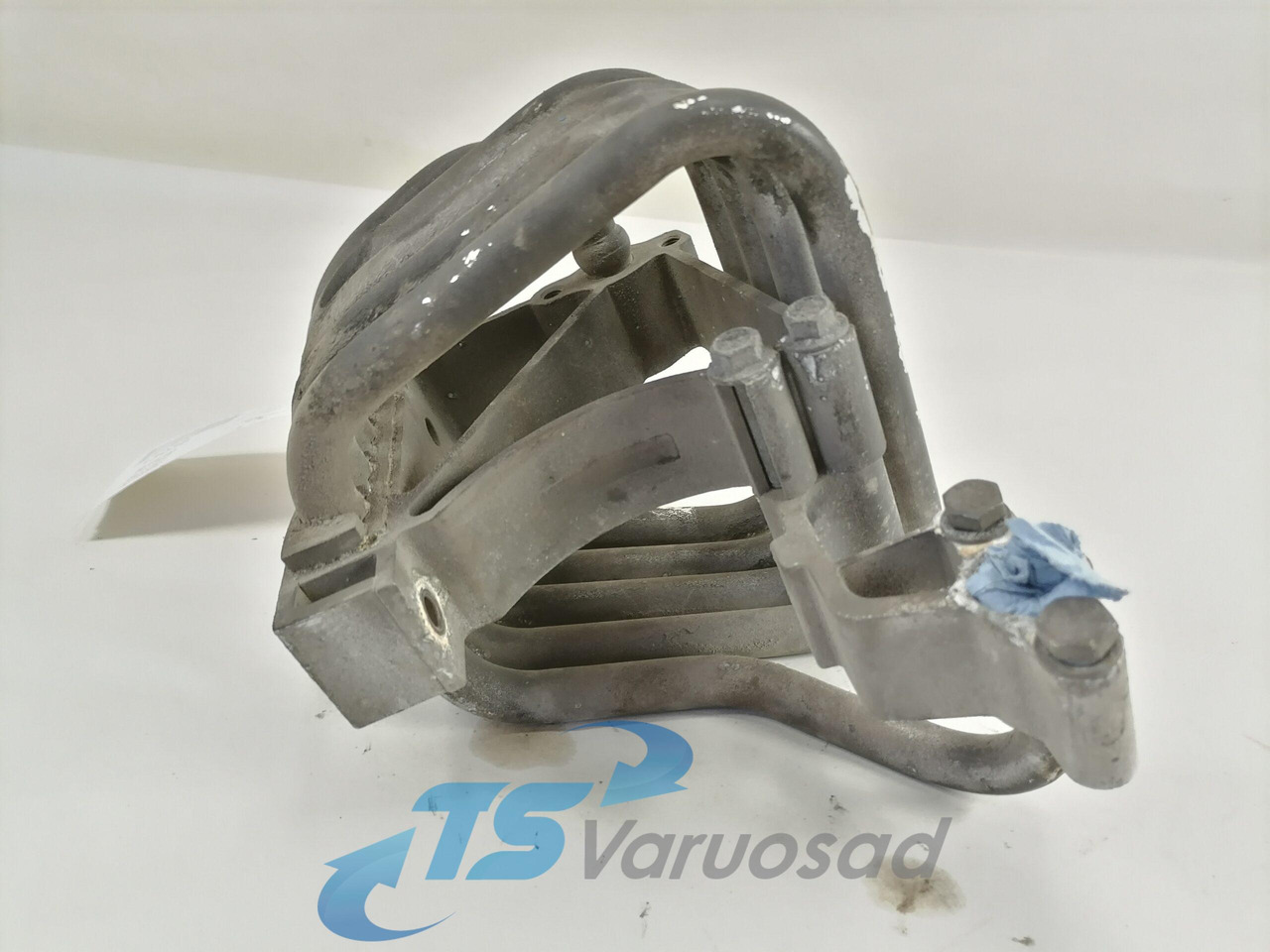 Scania Compressor air pipe 1798270 - Compressor, sistema de ar comprimido de Caminhão: foto 2 Scania Compressor air pipe 1798270 - Compressor, sistema de ar comprimido de Caminhão: foto 2