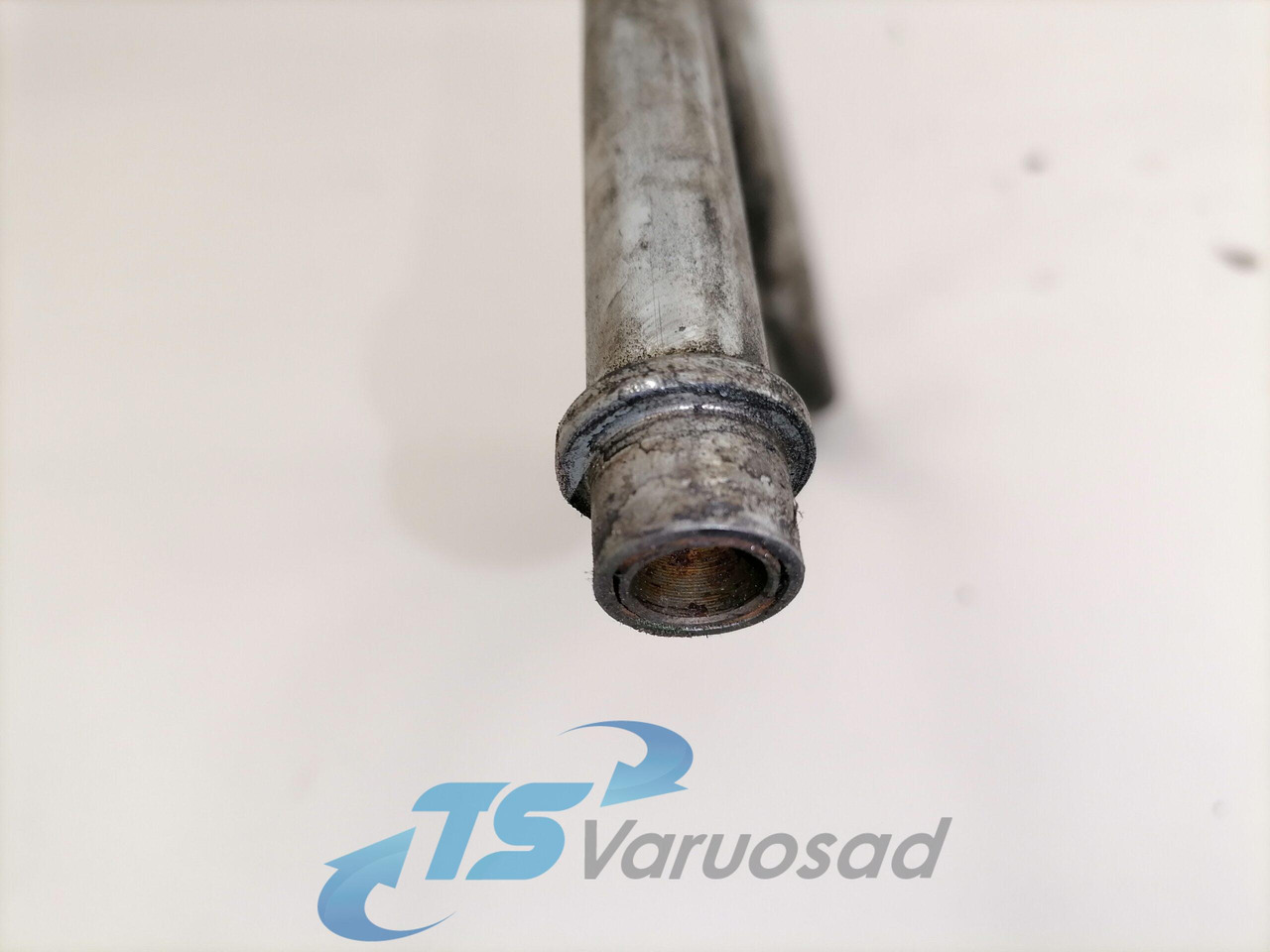 Scania Compressor air pipe 1863947 - Compressor, sistema de ar comprimido de Caminhão: foto 2 Scania Compressor air pipe 1863947 - Compressor, sistema de ar comprimido de Caminhão: foto 2