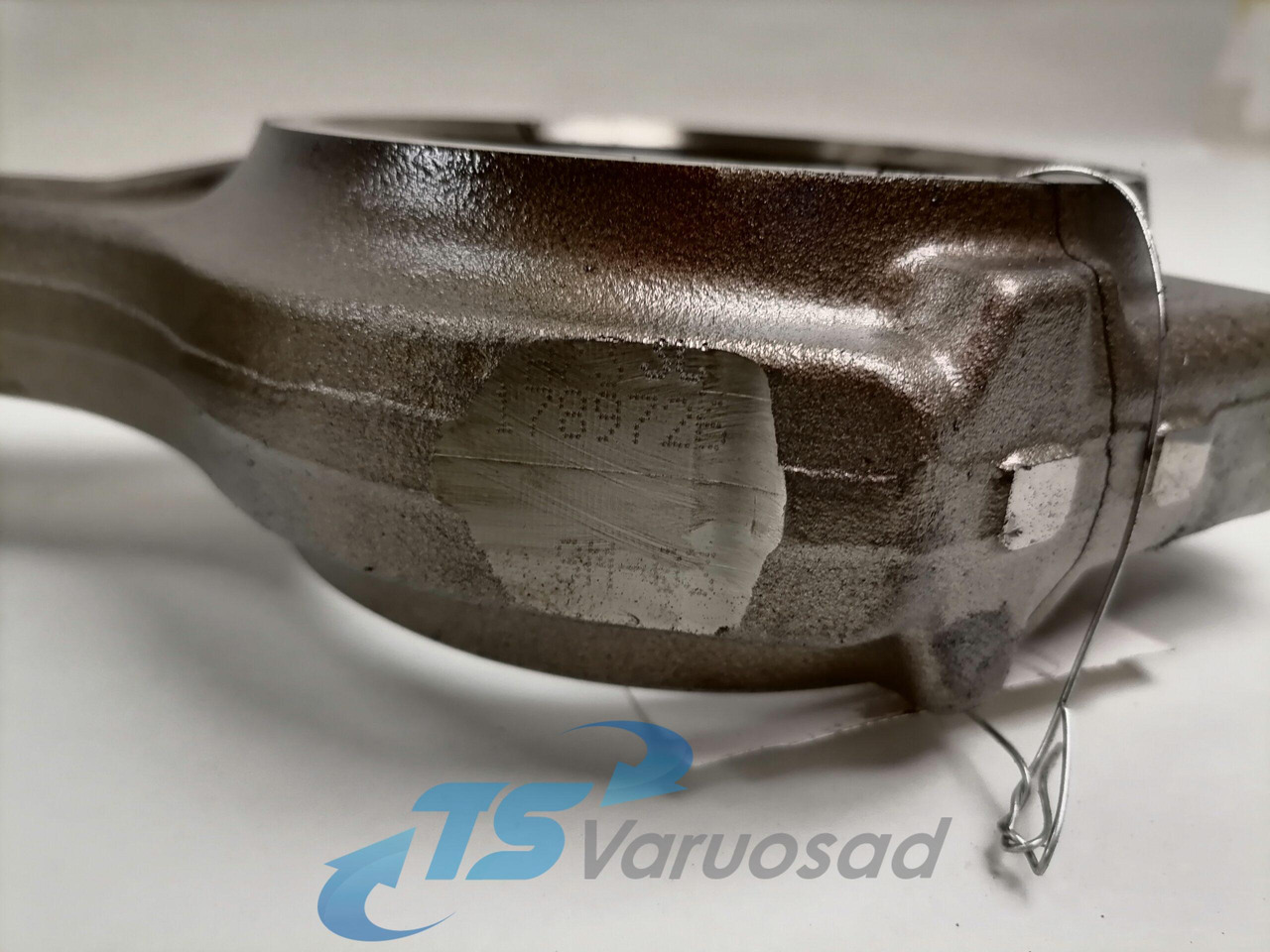 Scania Connecting rod + piston 2190306 - Piston/ Anel/ Buch de Caminhão: foto 5 Scania Connecting rod + piston 2190306 - Piston/ Anel/ Buch de Caminhão: foto 5