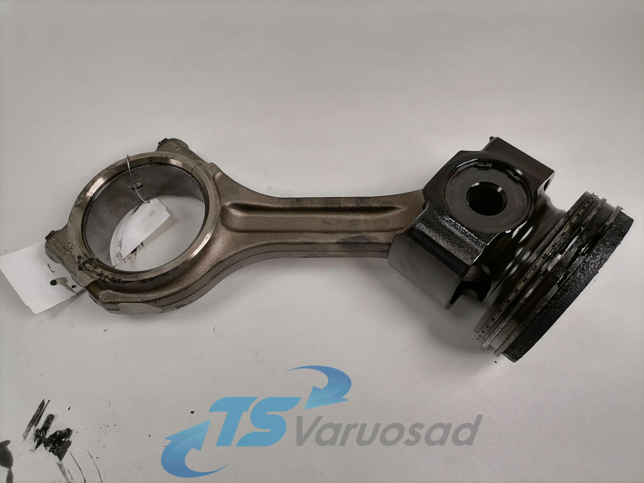 Scania Connecting rod + piston 2190306 - Piston/ Anel/ Buch de Caminhão: foto 3 Scania Connecting rod + piston 2190306 - Piston/ Anel/ Buch de Caminhão: foto 3