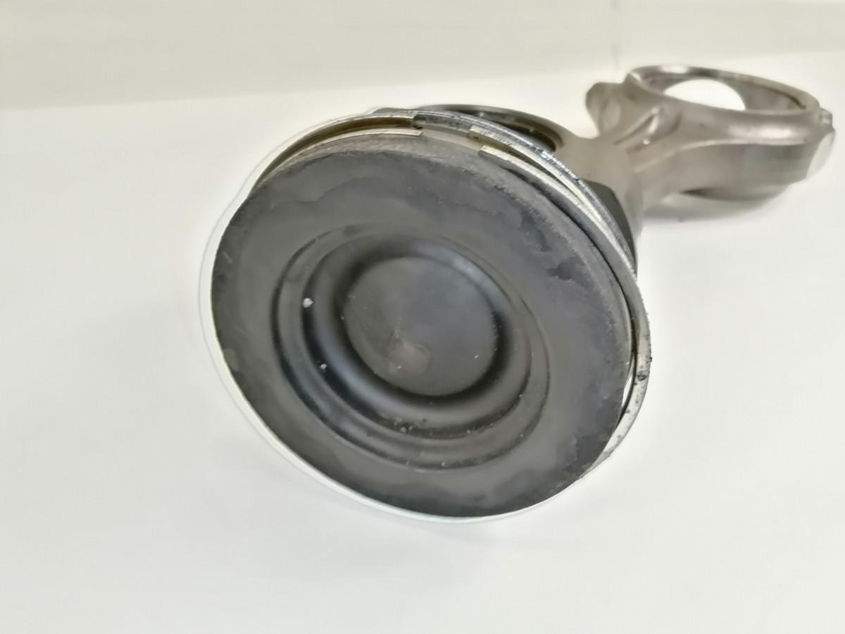 Scania Connecting rod + piston 2428219 - Piston/ Anel/ Buch de Caminhão: foto 4 Scania Connecting rod + piston 2428219 - Piston/ Anel/ Buch de Caminhão: foto 4