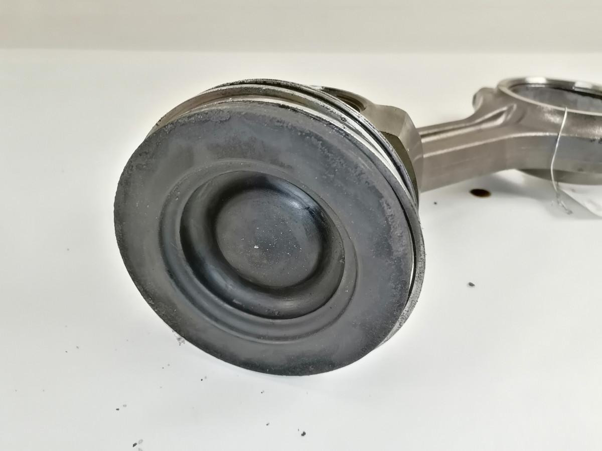 Scania Connecting rod + piston 2428219 - Piston/ Anel/ Buch de Caminhão: foto 3 Scania Connecting rod + piston 2428219 - Piston/ Anel/ Buch de Caminhão: foto 3