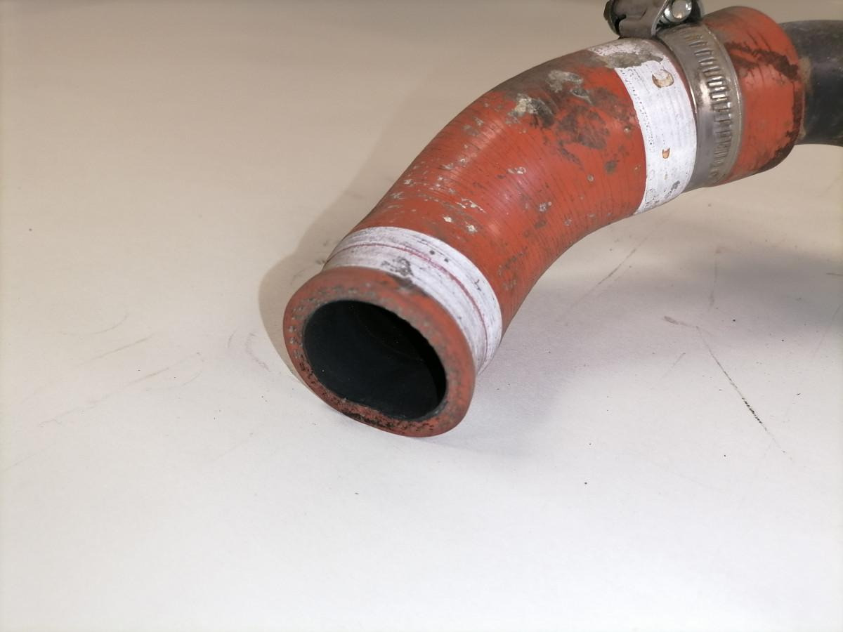 Scania Crankcase Ventilation Pipe 1521835 - Cárter de Caminhão: foto 3 Scania Crankcase Ventilation Pipe 1521835 - Cárter de Caminhão: foto 3