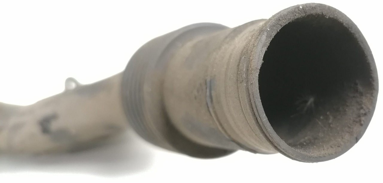 Scania Crankcase Ventilation Pipe 1527683 - Cárter de Caminhão: foto 3 Scania Crankcase Ventilation Pipe 1527683 - Cárter de Caminhão: foto 3