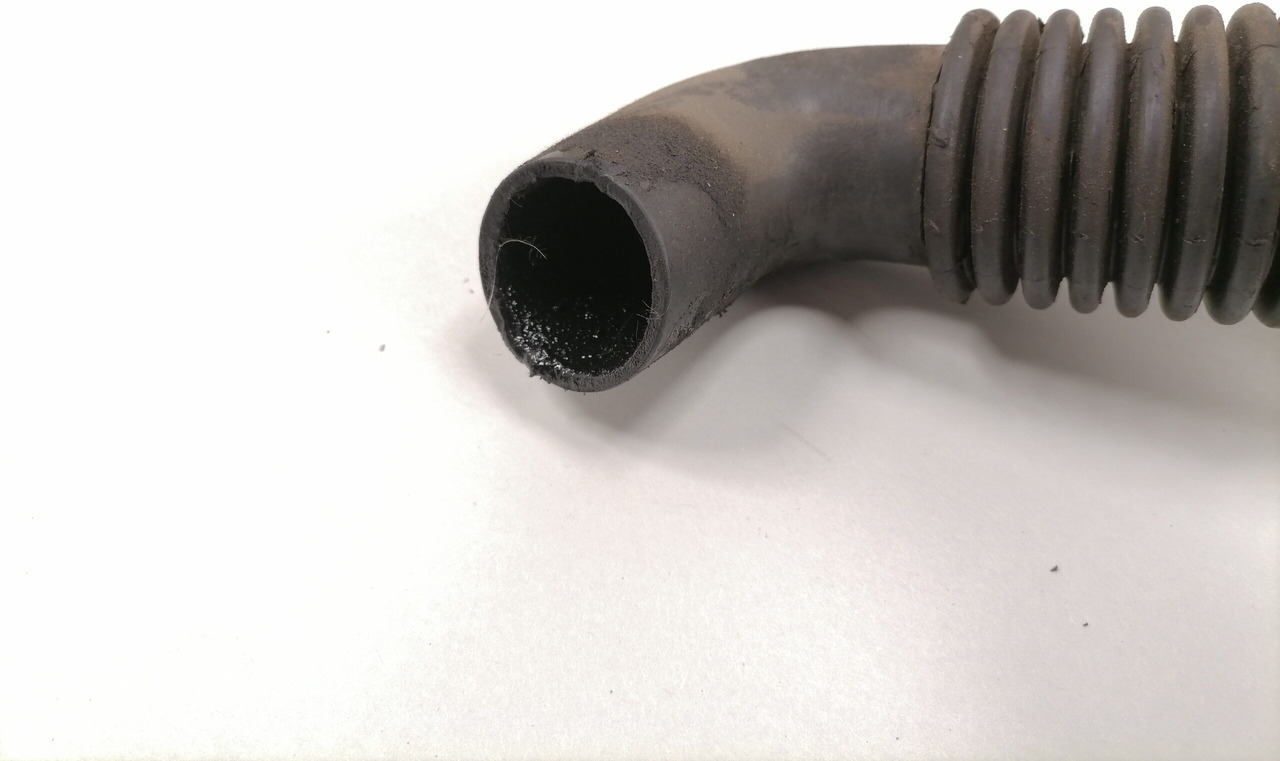 Scania Crankcase Ventilation Pipe 1527683 - Cárter de Caminhão: foto 5 Scania Crankcase Ventilation Pipe 1527683 - Cárter de Caminhão: foto 5