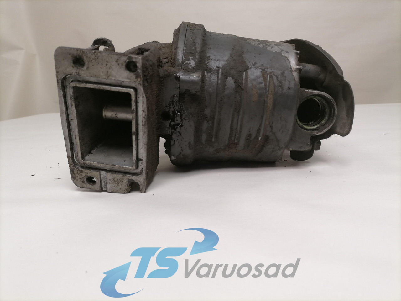 Scania Crankcase ventilation 1753376 - Cárter de Caminhão: foto 5 Scania Crankcase ventilation 1753376 - Cárter de Caminhão: foto 5
