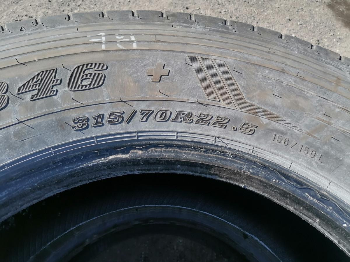 Scania Dunlop SP346 315/70R22,5 31570R225 - Jantes e pneus de Caminhão: foto 4 Scania Dunlop SP346 315/70R22,5 31570R225 - Jantes e pneus de Caminhão: foto 4