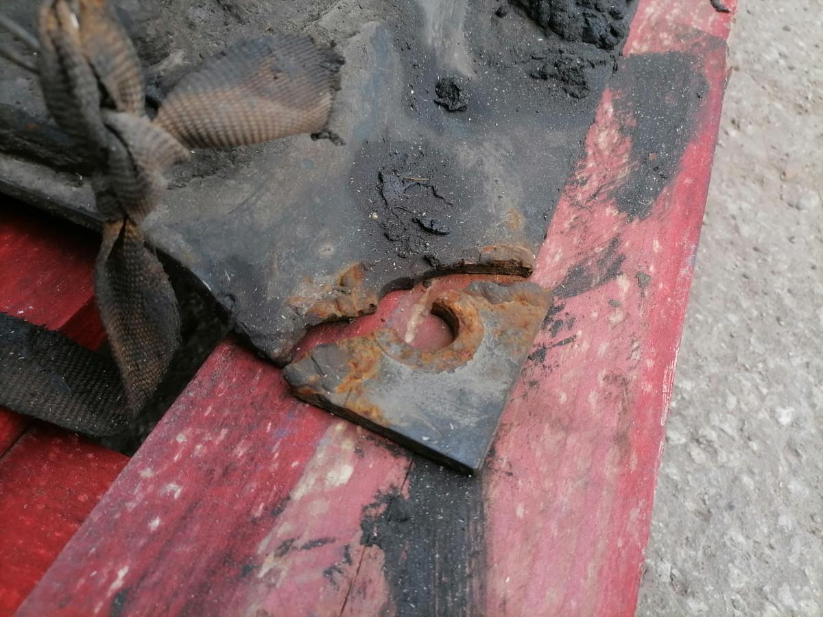 Scania Fifht wheel 1353631 - Quinta-roda de Caminhão: foto 5 Scania Fifht wheel 1353631 - Quinta-roda de Caminhão: foto 5