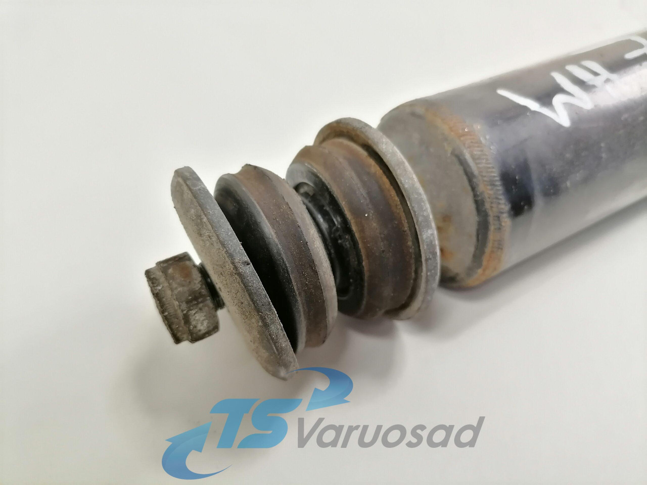 Scania First axel shock absorber T1330 - Amortecedor de Caminhão: foto 3 Scania First axel shock absorber T1330 - Amortecedor de Caminhão: foto 3