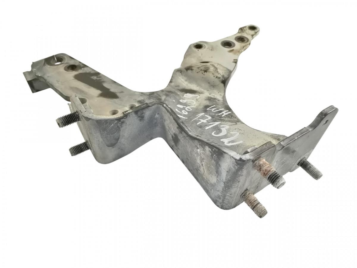 Scania Front bumper carrier 1802160 - Para-choque de Caminhão: foto 1 Scania Front bumper carrier 1802160 - Para-choque de Caminhão: foto 1