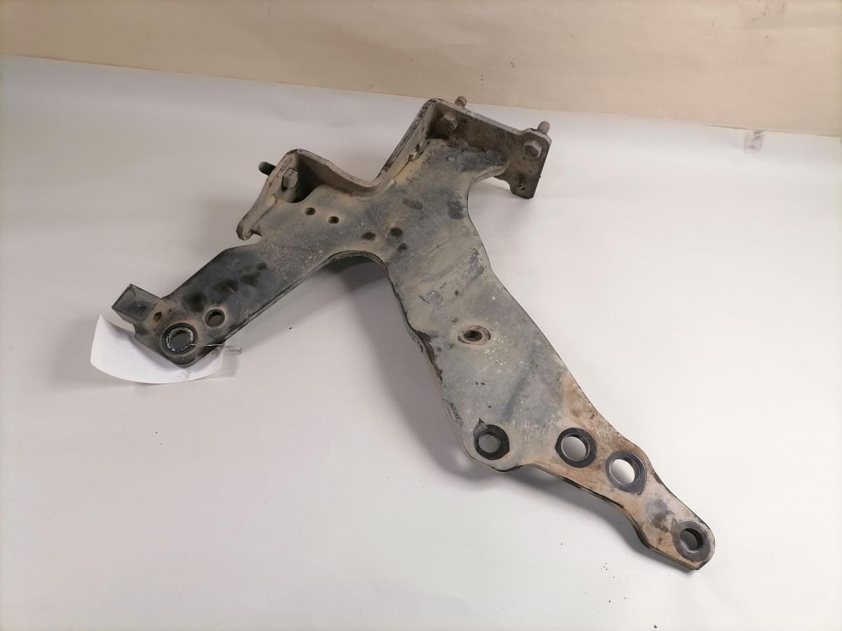 Scania Front bumper carrier 1802160 - Para-choque de Caminhão: foto 4 Scania Front bumper carrier 1802160 - Para-choque de Caminhão: foto 4