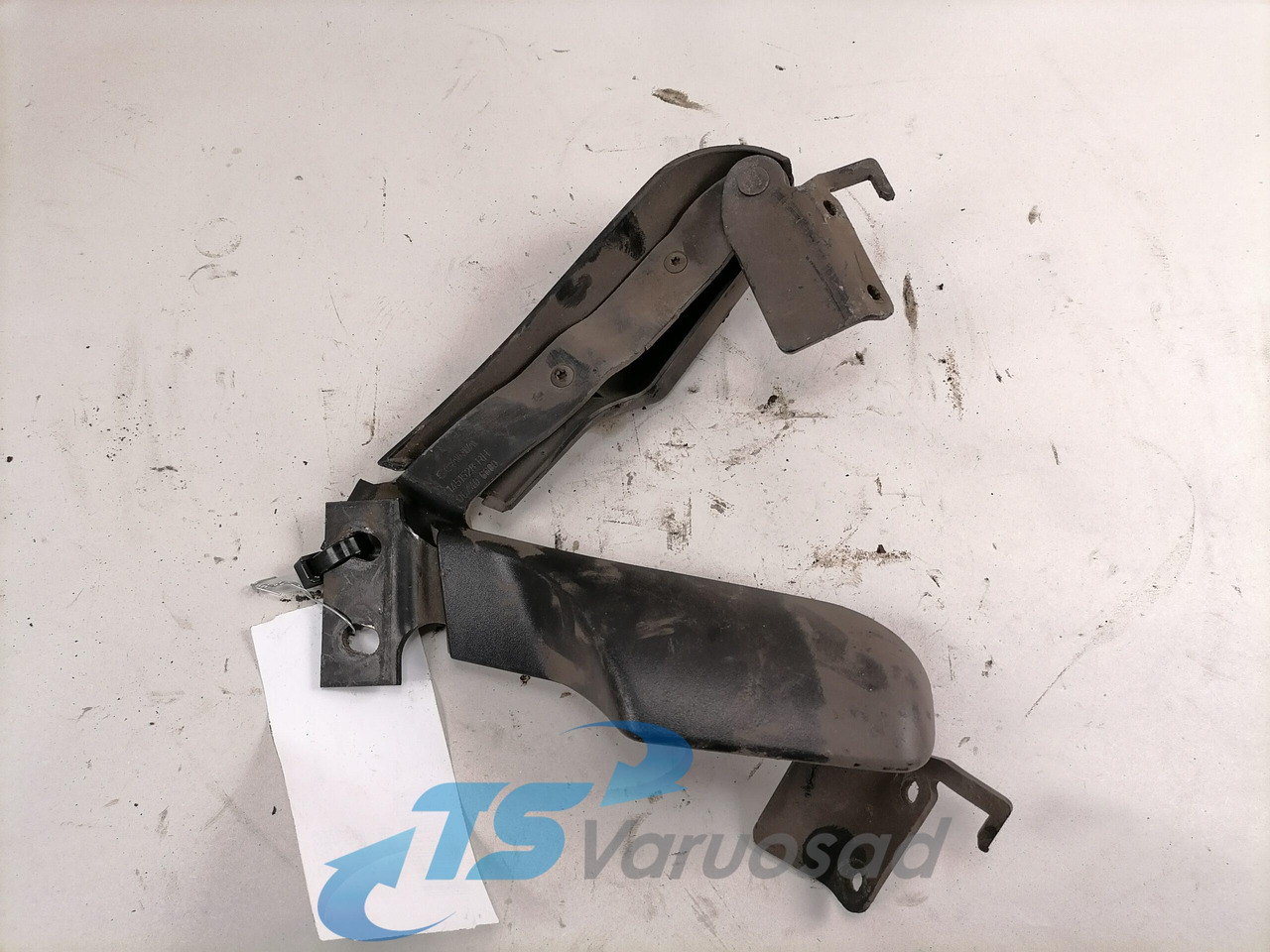 Scania Grille panel hinge 1451527 - Grade radiador de Caminhão: foto 1 Scania Grille panel hinge 1451527 - Grade radiador de Caminhão: foto 1