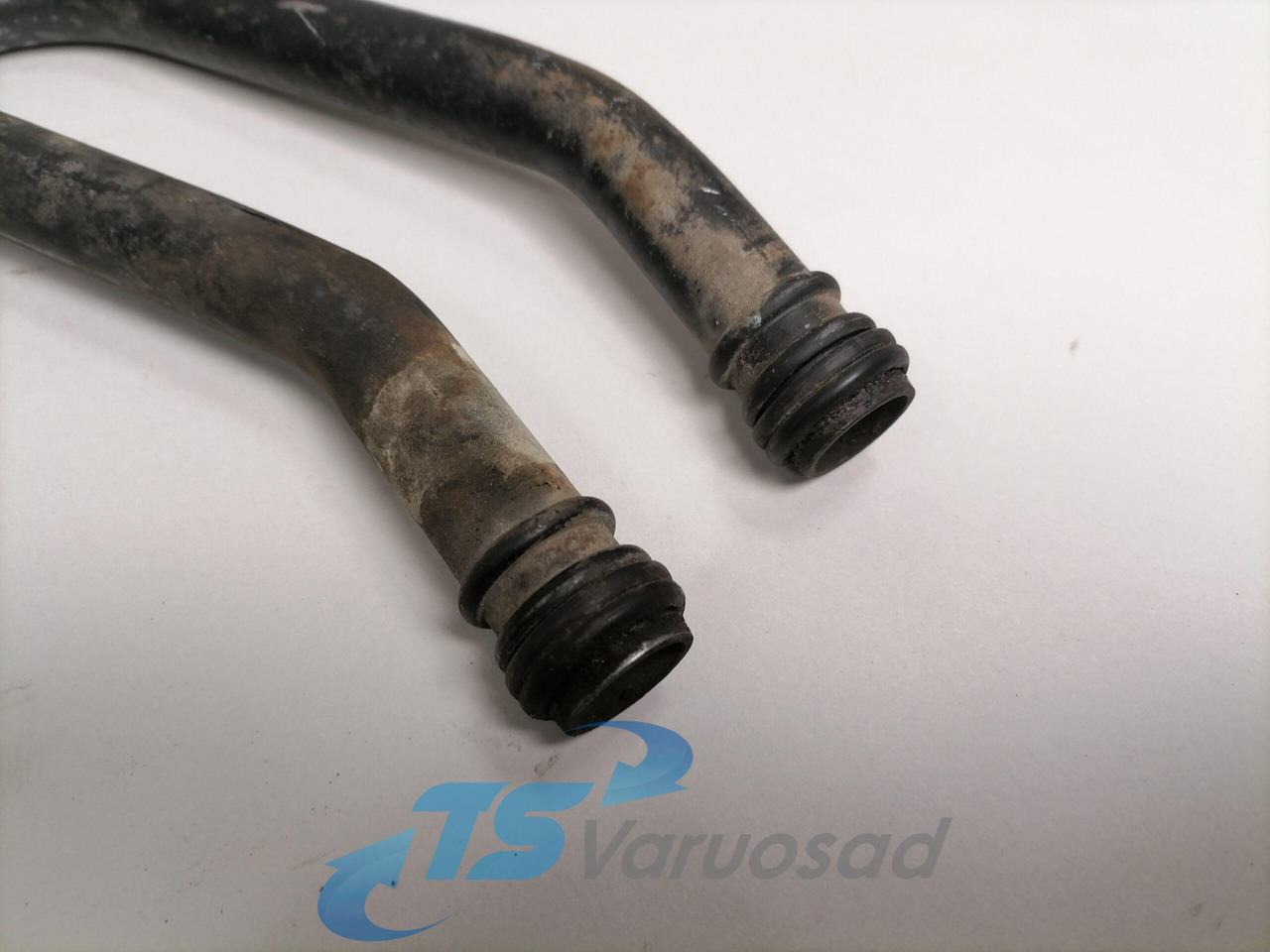 Scania Heating pipes 1780711 - Aquecimento/ Ventilação de Caminhão: foto 2 Scania Heating pipes 1780711 - Aquecimento/ Ventilação de Caminhão: foto 2