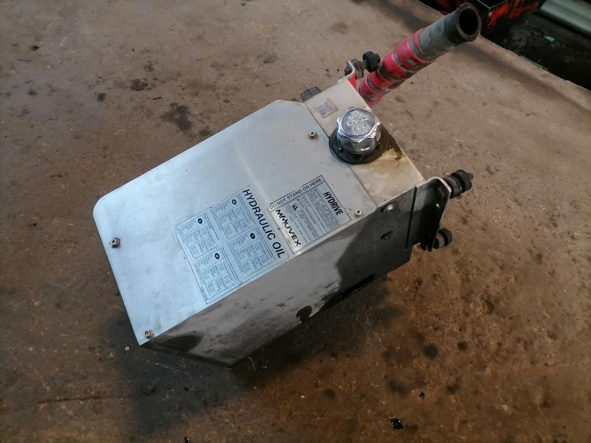 Scania Hydrulic oil cooler - Tanque hidráulico de Caminhão: foto 4 Scania Hydrulic oil cooler - Tanque hidráulico de Caminhão: foto 4