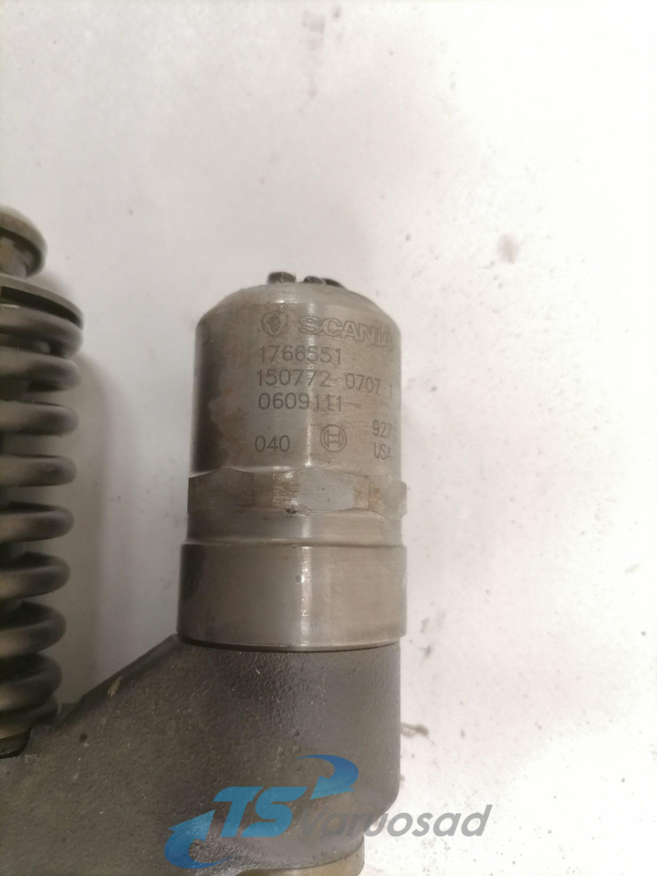 Scania Injector 1766551 - Bomba de combustivel de Caminhão: foto 3 Scania Injector 1766551 - Bomba de combustivel de Caminhão: foto 3