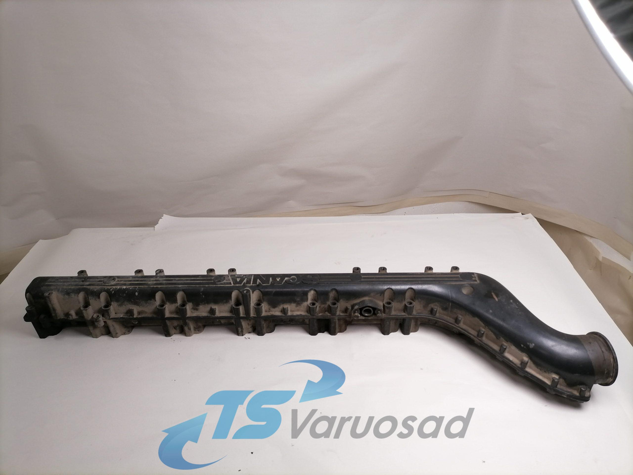 Scania Intake mainfold 1493717 - Coletor de admissão de Caminhão: foto 1 Scania Intake mainfold 1493717 - Coletor de admissão de Caminhão: foto 1