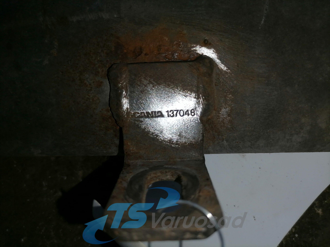 Scania Jahutusvedeliku toru, retarder 1370485 - Sistema de arrefecimento de Caminhão: foto 2 Scania Jahutusvedeliku toru, retarder 1370485 - Sistema de arrefecimento de Caminhão: foto 2